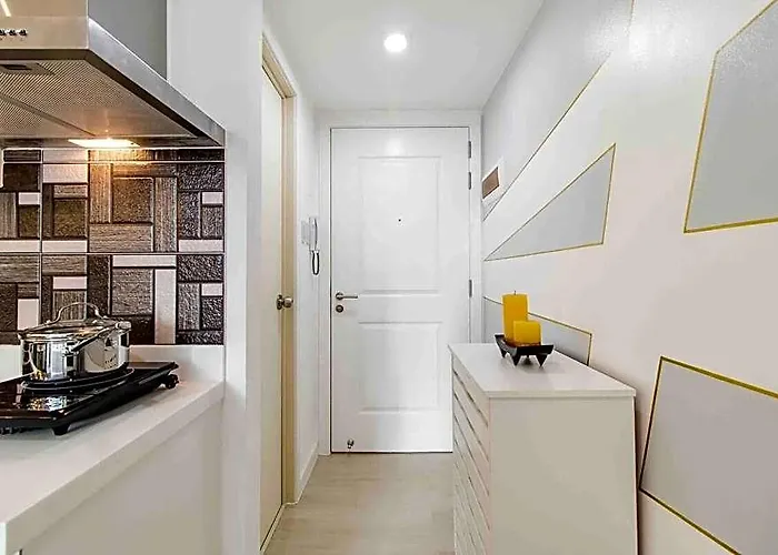 Hotel Majestic And Pure Of Heart 1 Bedroom @ Azure Manila